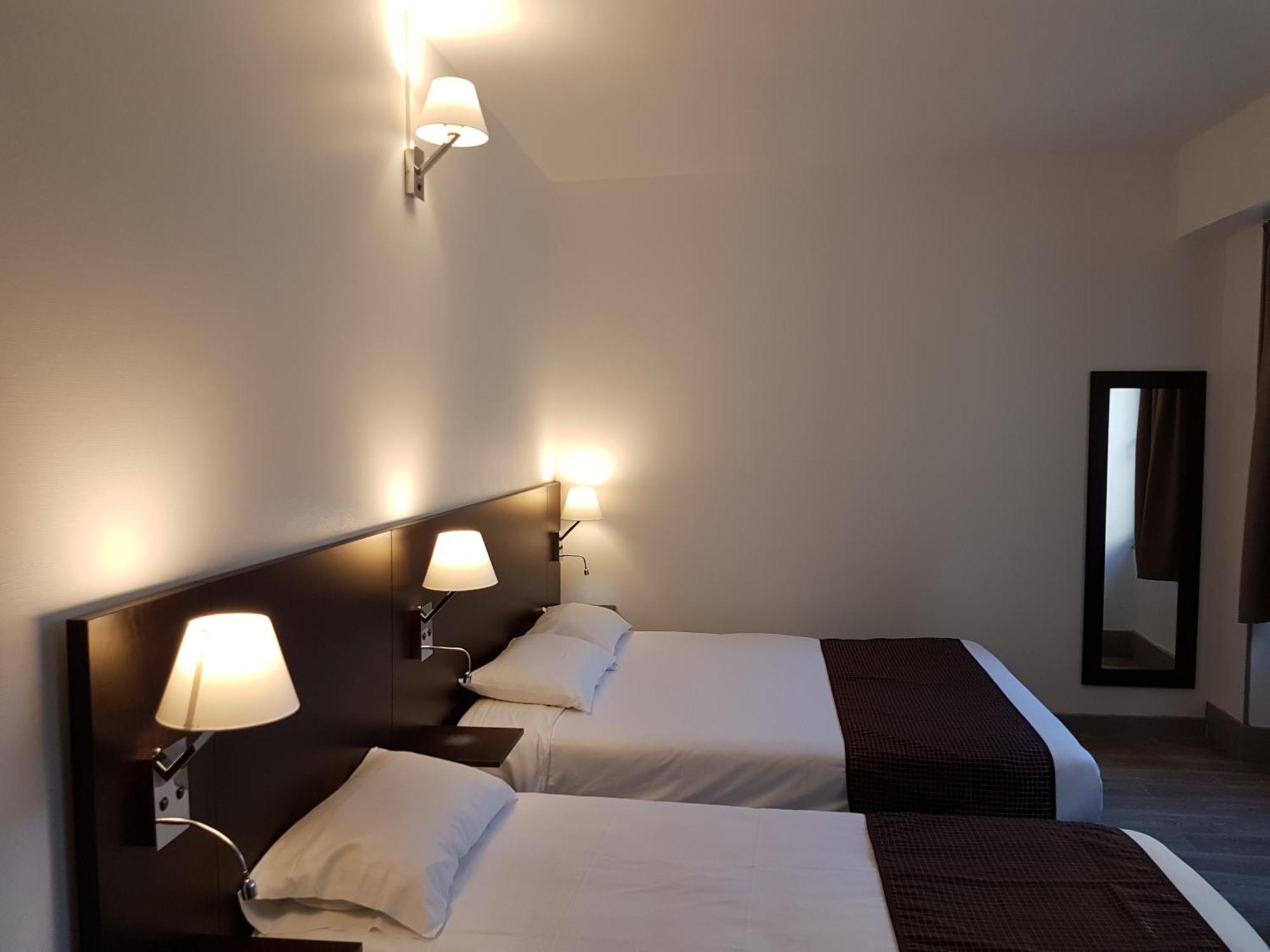 Nevers Hotel المظهر الخارجي الصورة