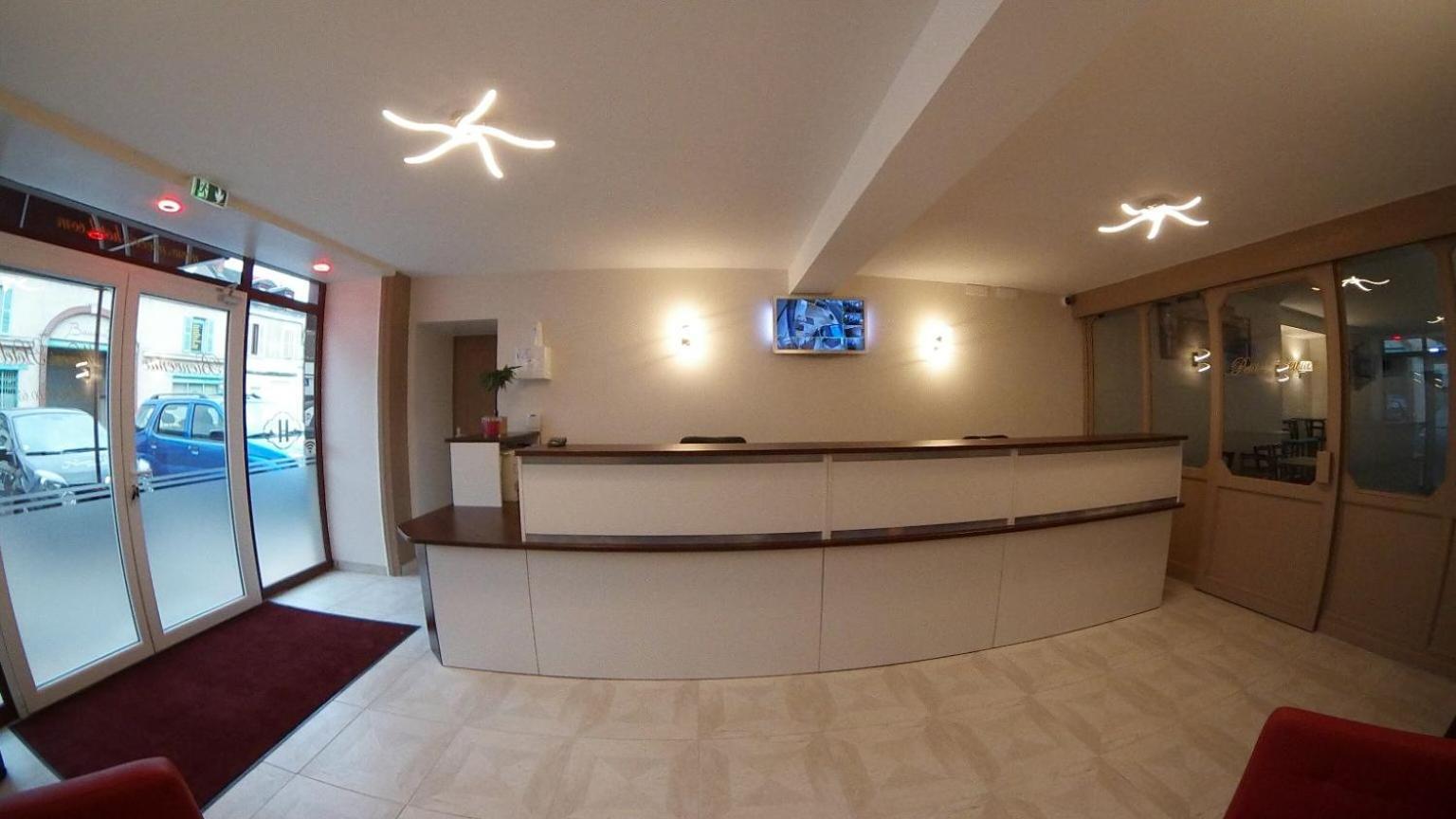 Nevers Hotel المظهر الخارجي الصورة