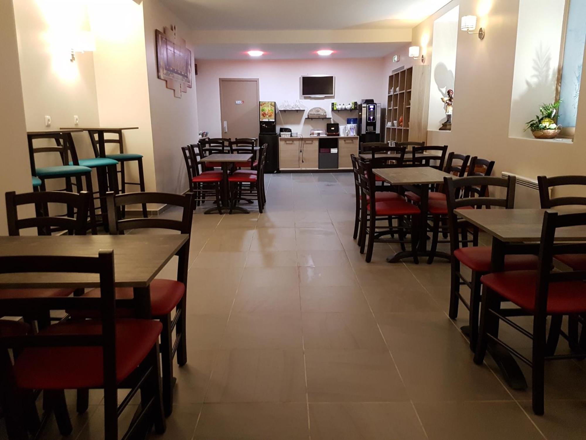 Nevers Hotel المظهر الخارجي الصورة
